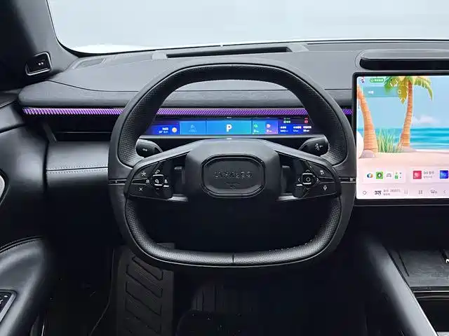 Lynk & Co 10 — миниатюра 9