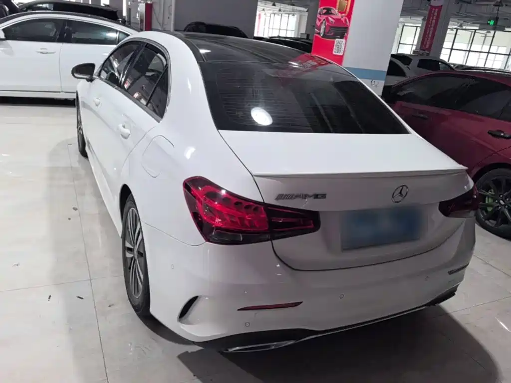 Mercedes-Benz A-Class — миниатюра 6
