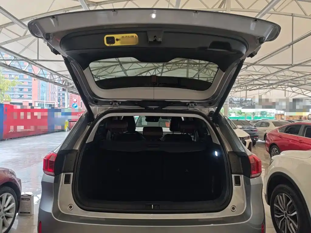 Wey Wey VV6 — миниатюра 19