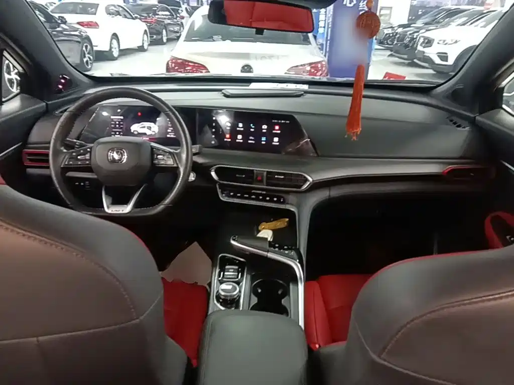Changan UNI-T — миниатюра 10