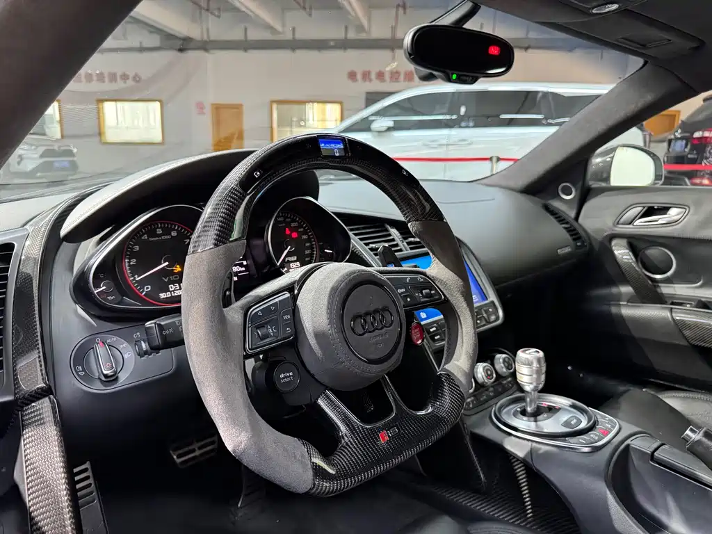 Audi R8 — миниатюра 19