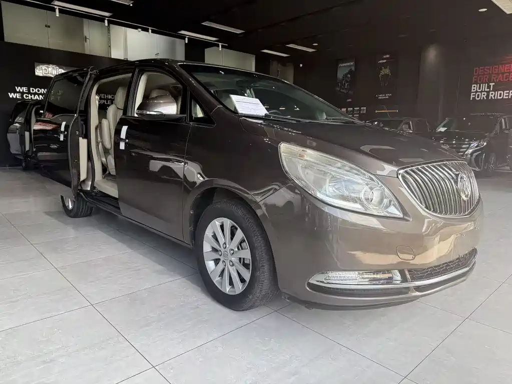 Buick GL8 2014 2.4L CT Luxury Comfort