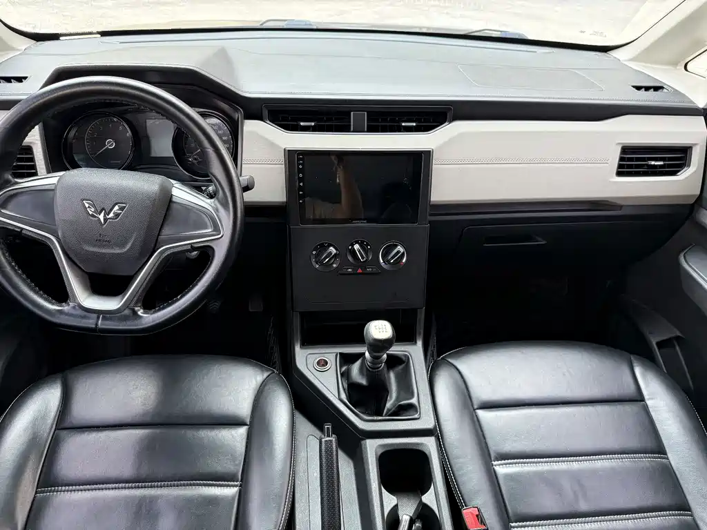Wuling Hongguang PLUS — миниатюра 5