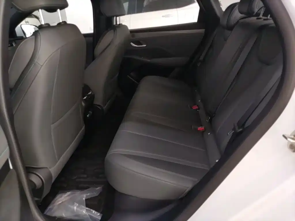 BYD Qin PLUS — миниатюра 17