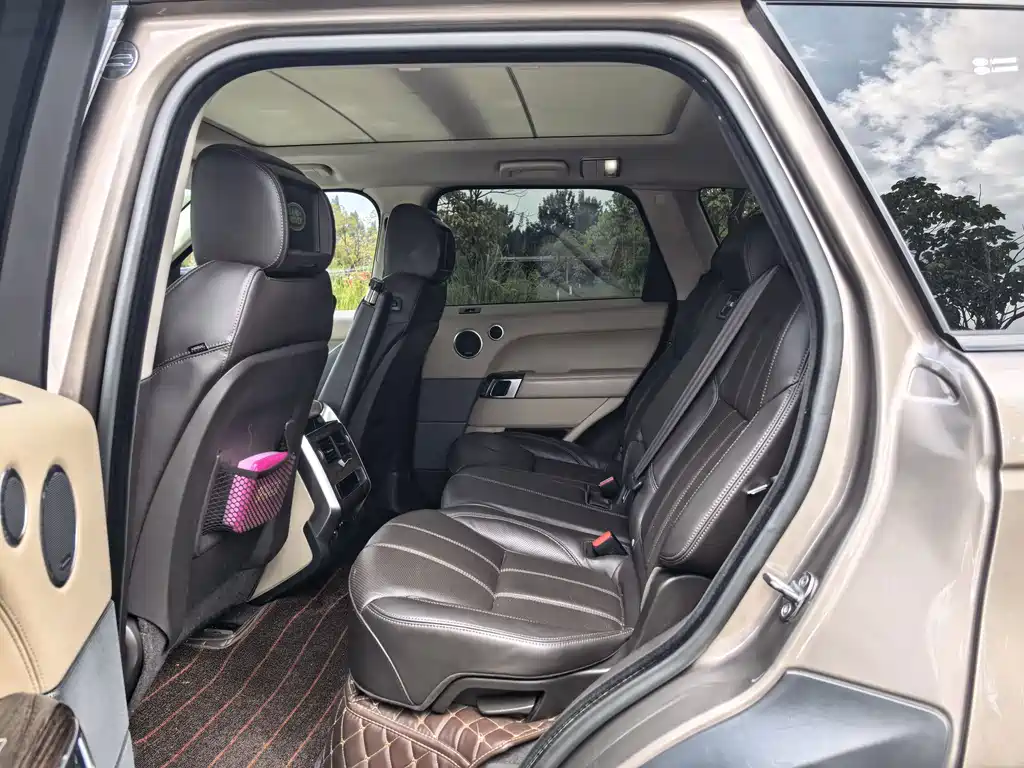 Land Rover Sport — миниатюра 5