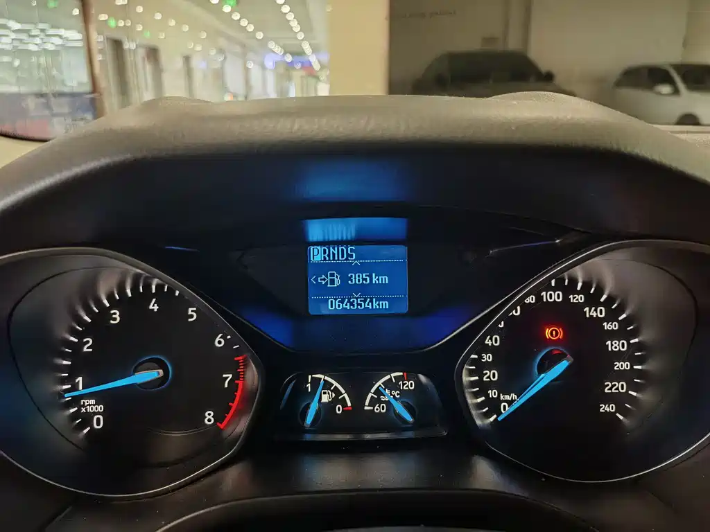 Ford Focus — миниатюра 8