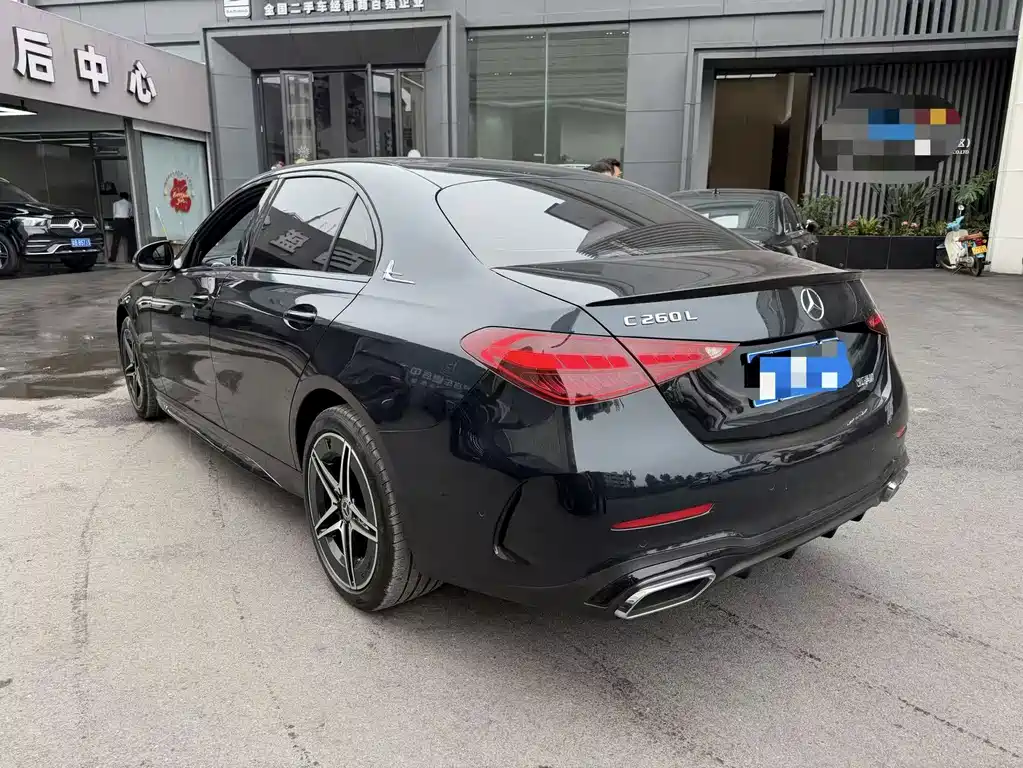 Mercedes-Benz C-Class — миниатюра 9