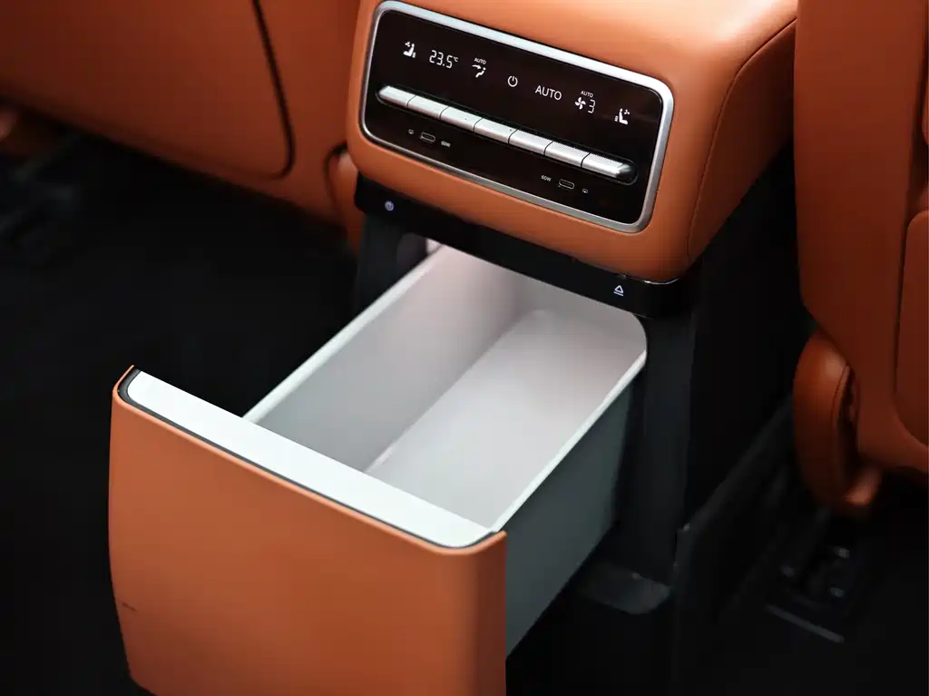 Li Auto Li L9 — миниатюра 17