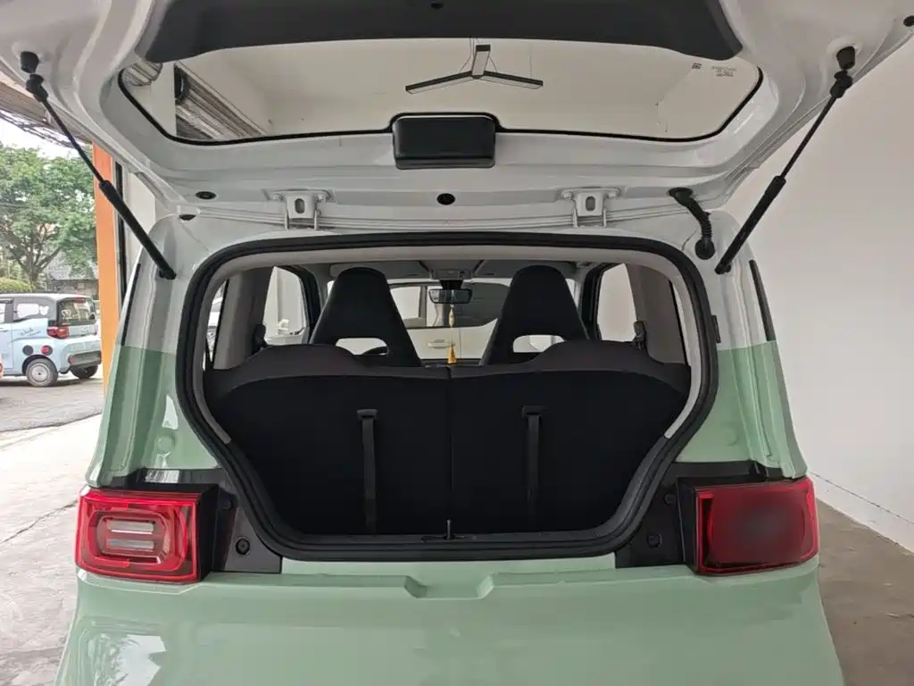 Wuling MINIEV — миниатюра 19