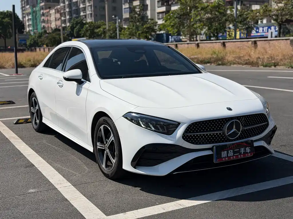 Mercedes-Benz A-Class — миниатюра 3