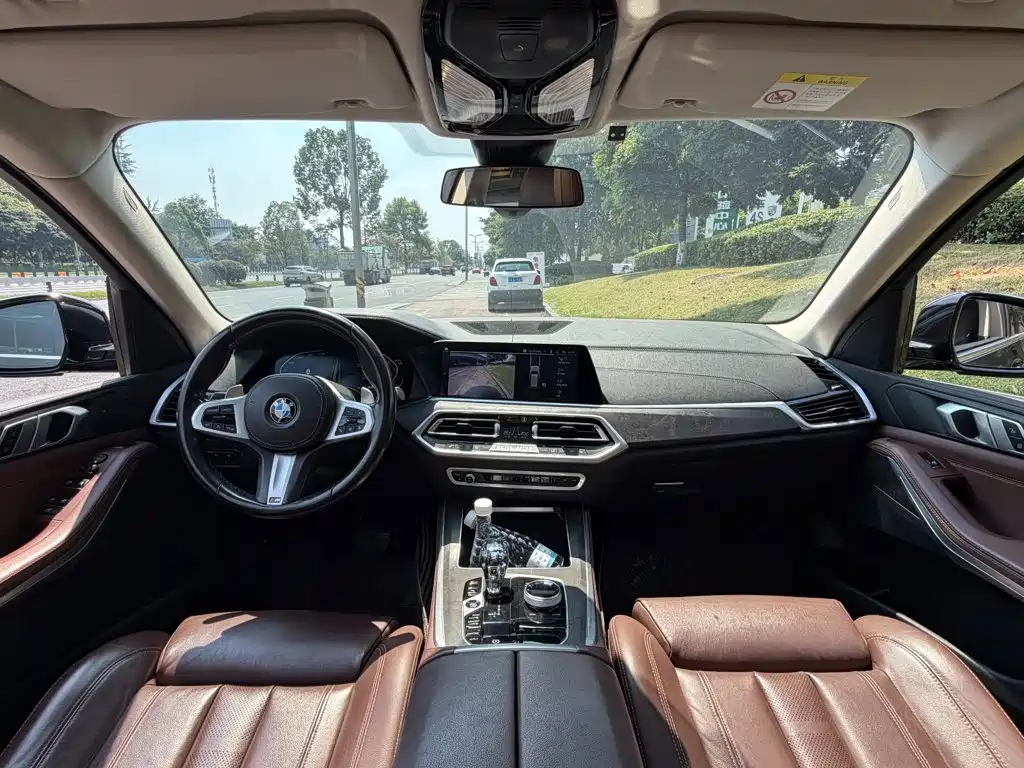 BMW X5 (Import) — миниатюра 13