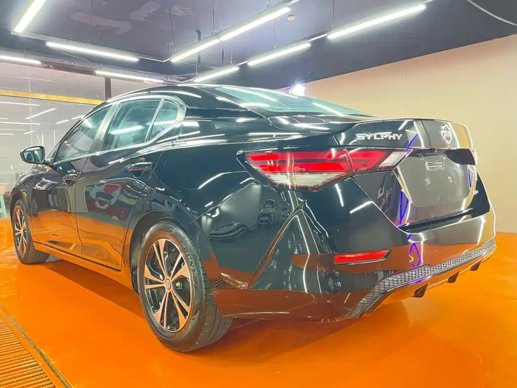 Nissan Sylphy — миниатюра 8