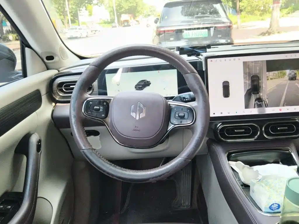 Leapmotor Leapmotor C11 — миниатюра 3
