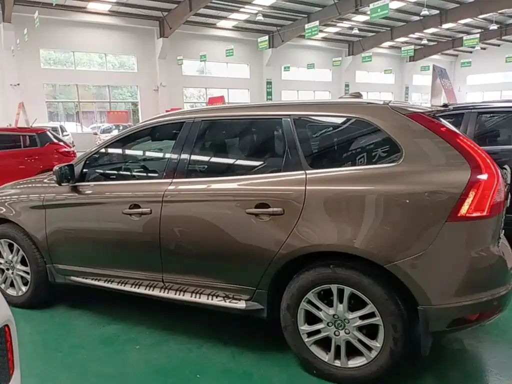 Volvo XC60 2015 T5