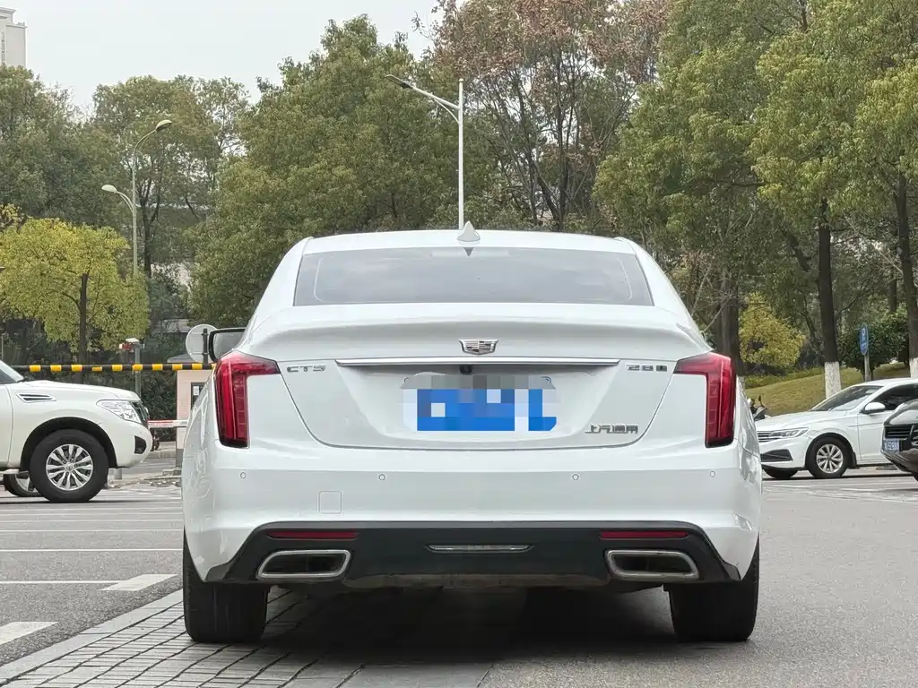 CADILLAC CT5
