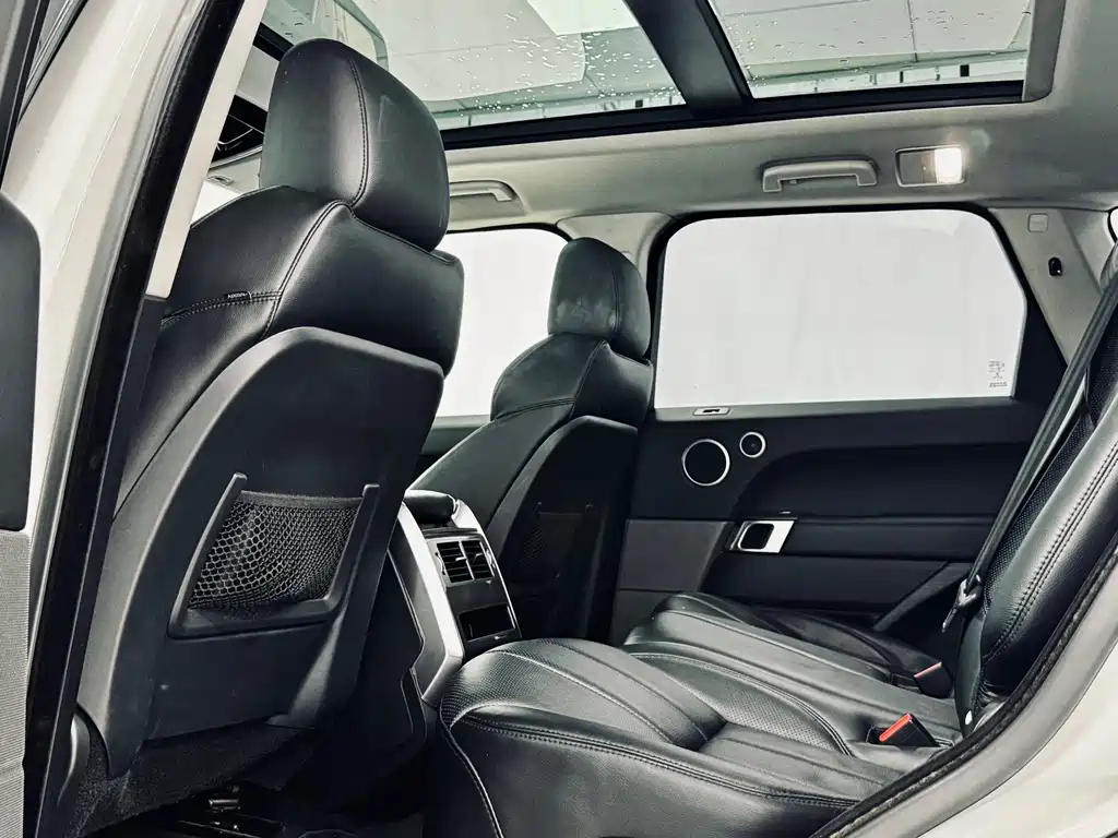 Land Rover Sport — миниатюра 7