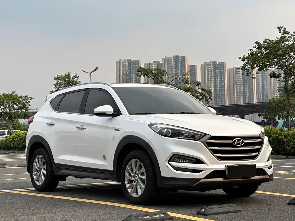 Hyundai Tucson — миниатюра 3
