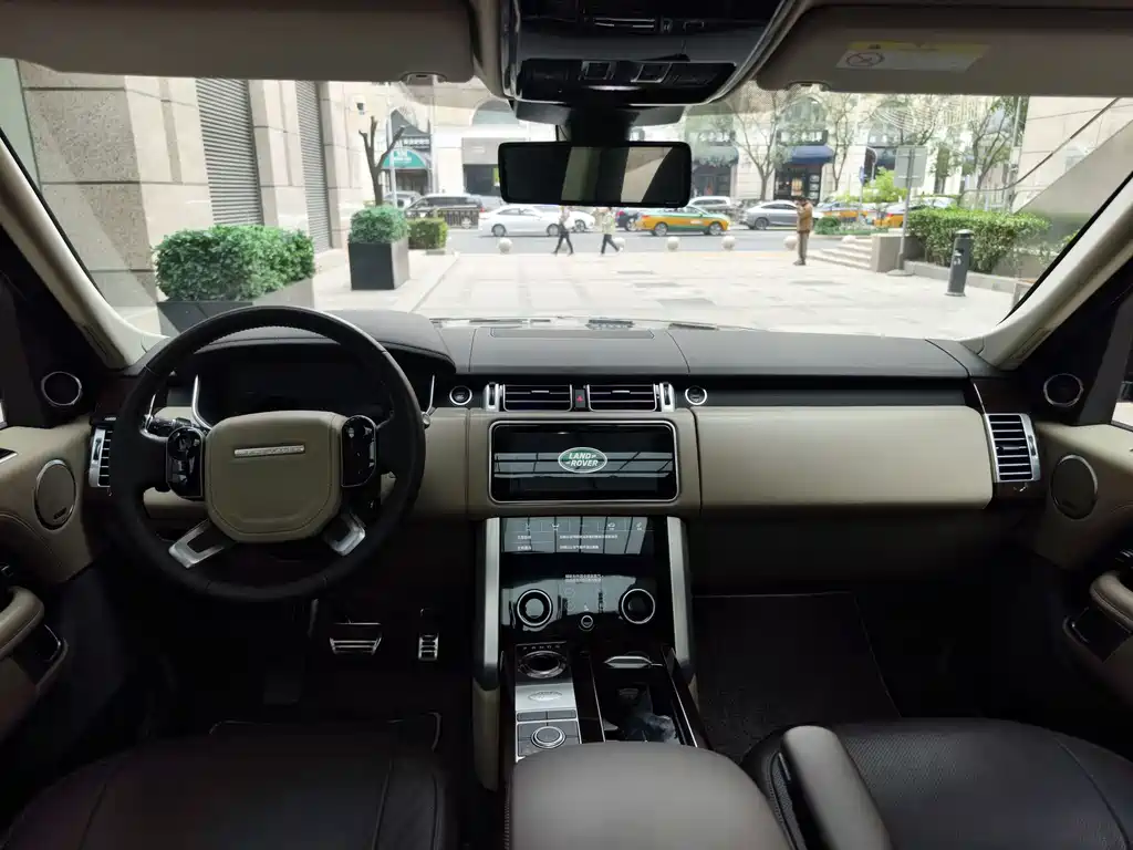 Land Rover Range Rover — миниатюра 10