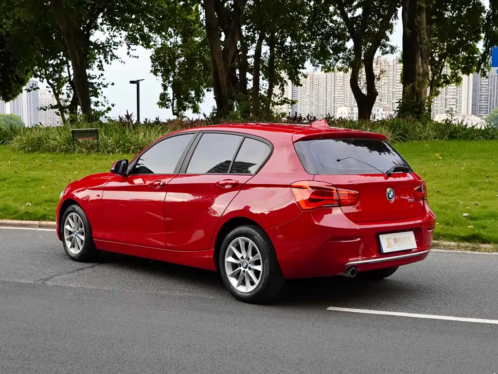 BMW 1 Series (Import) — миниатюра 11