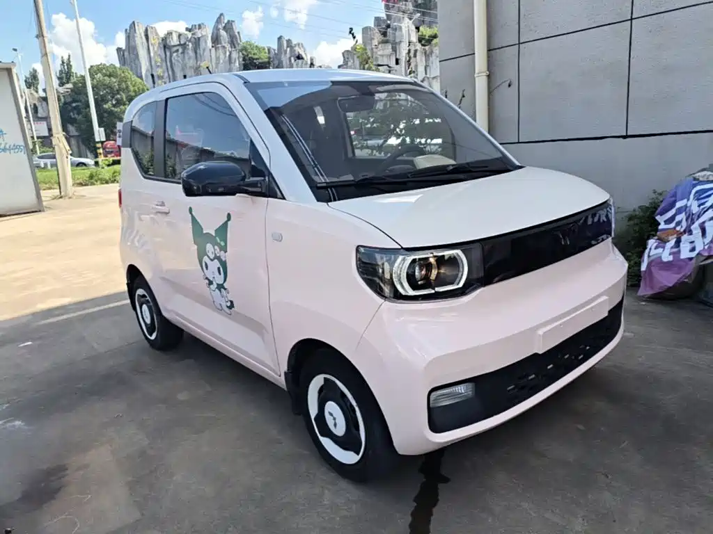Wuling MINIEV — миниатюра 4