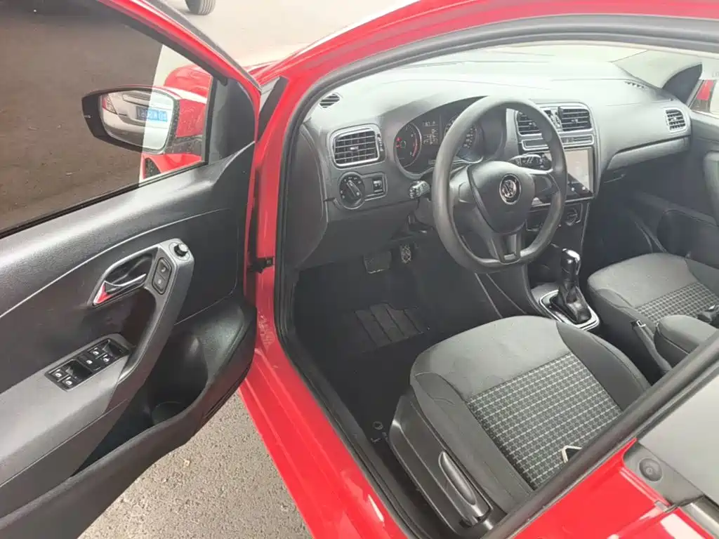 Volkswagen Polo — миниатюра 16