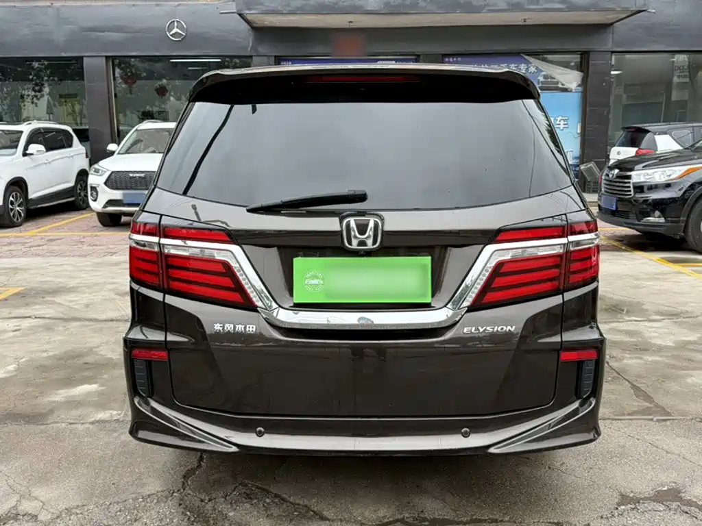 Honda Elysion — миниатюра 7