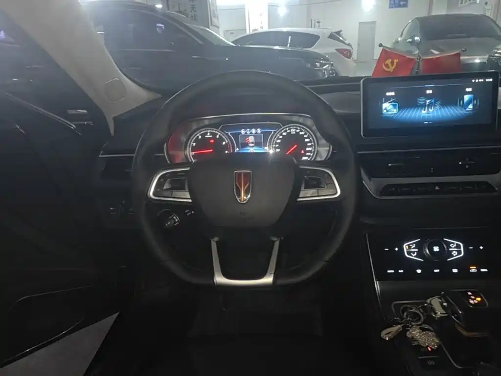 Hongqi Hongqi H5 — миниатюра 11