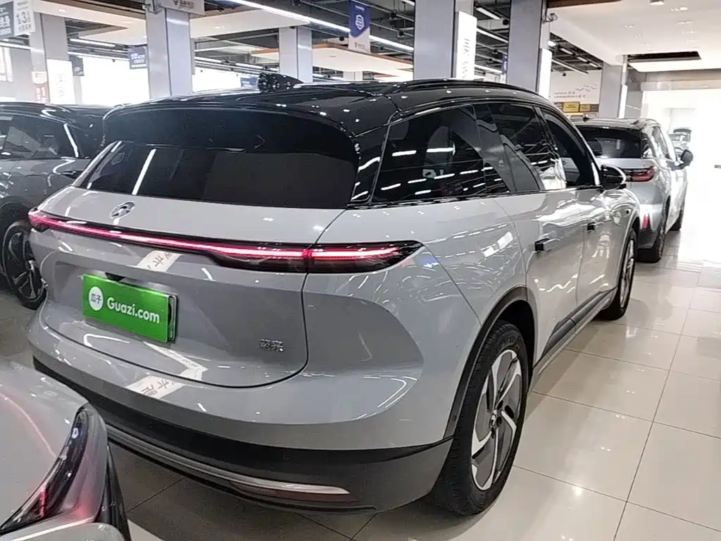NIO ES6 — миниатюра 7