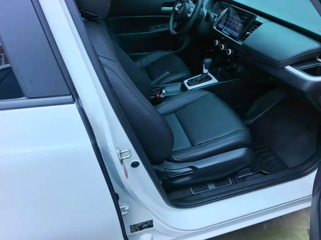 Honda Fit — миниатюра 25