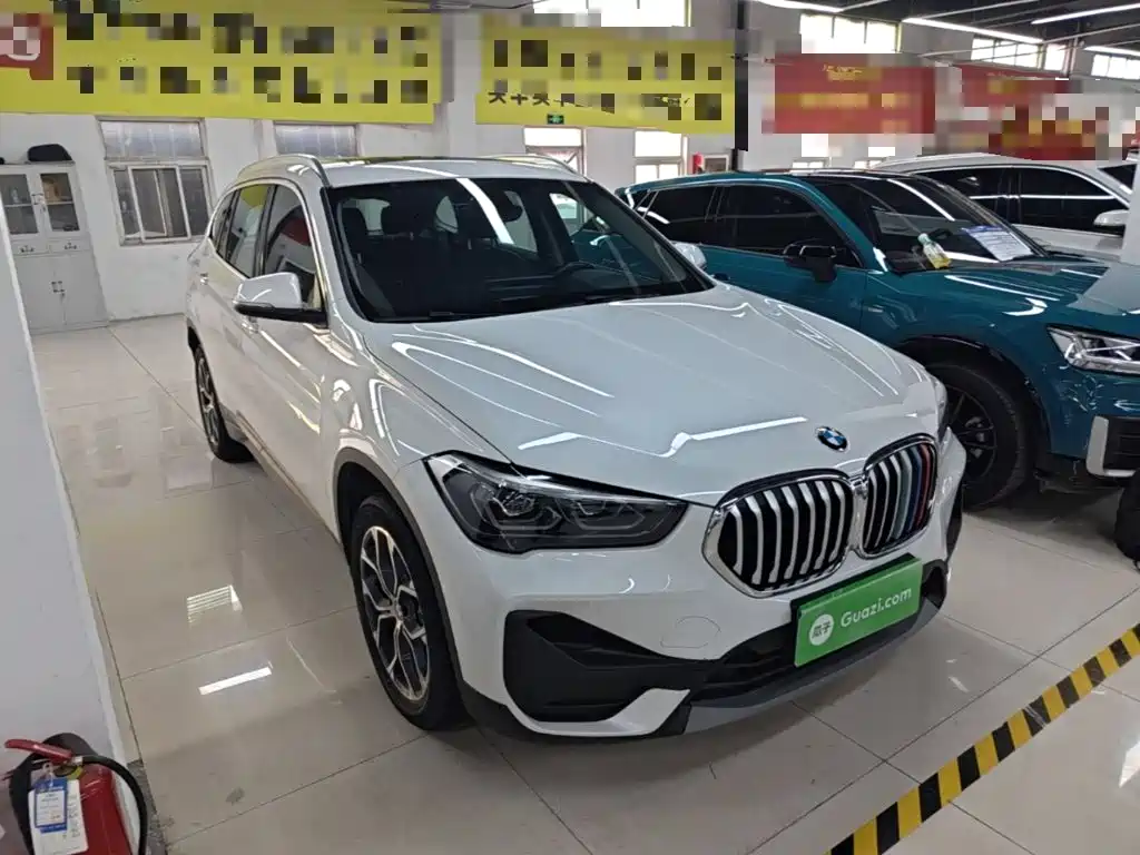 BMW X1 — миниатюра 4