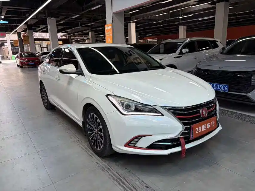 Changan Eado — миниатюра 3