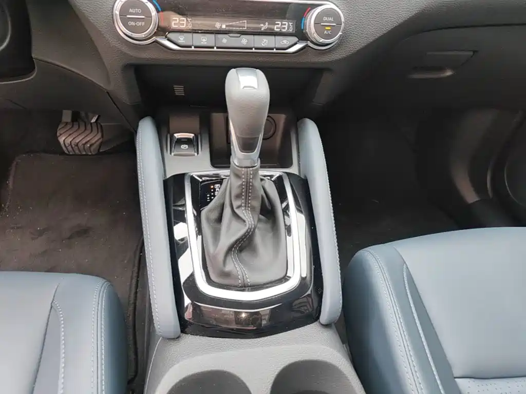 Nissan Qashqai — миниатюра 14