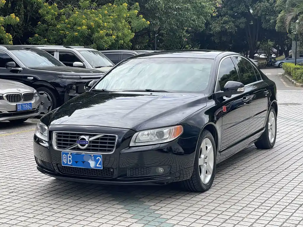 Volvo S80L