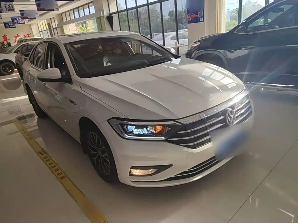 Volkswagen Sagitar 2020 200TSI DSG Comfort VI