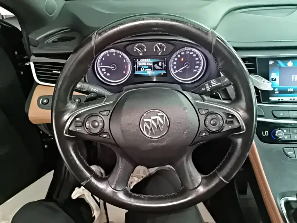 Buick LaCrosse — миниатюра 11