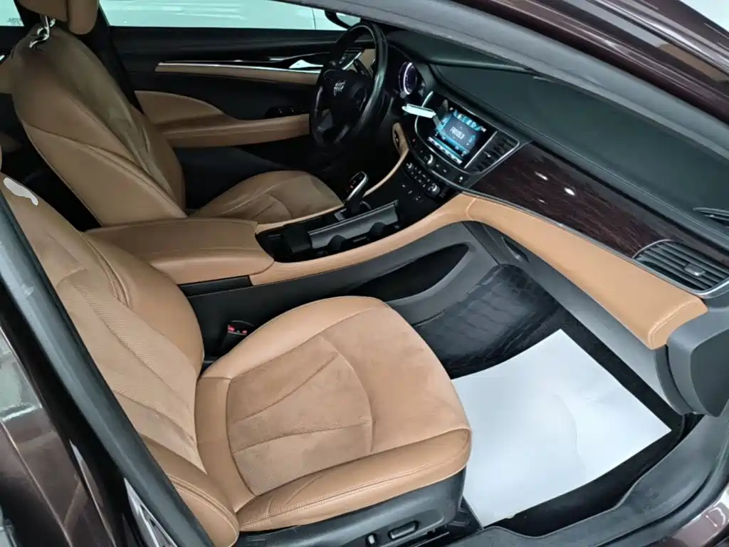 Buick LaCrosse — миниатюра 25