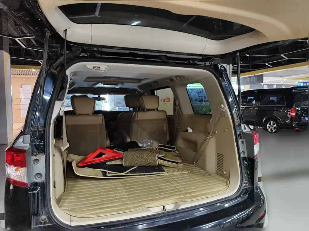 Nissan Quest — миниатюра 15