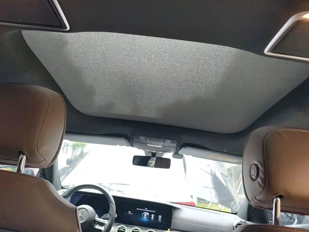 Mercedes-Benz E-Class — миниатюра 14