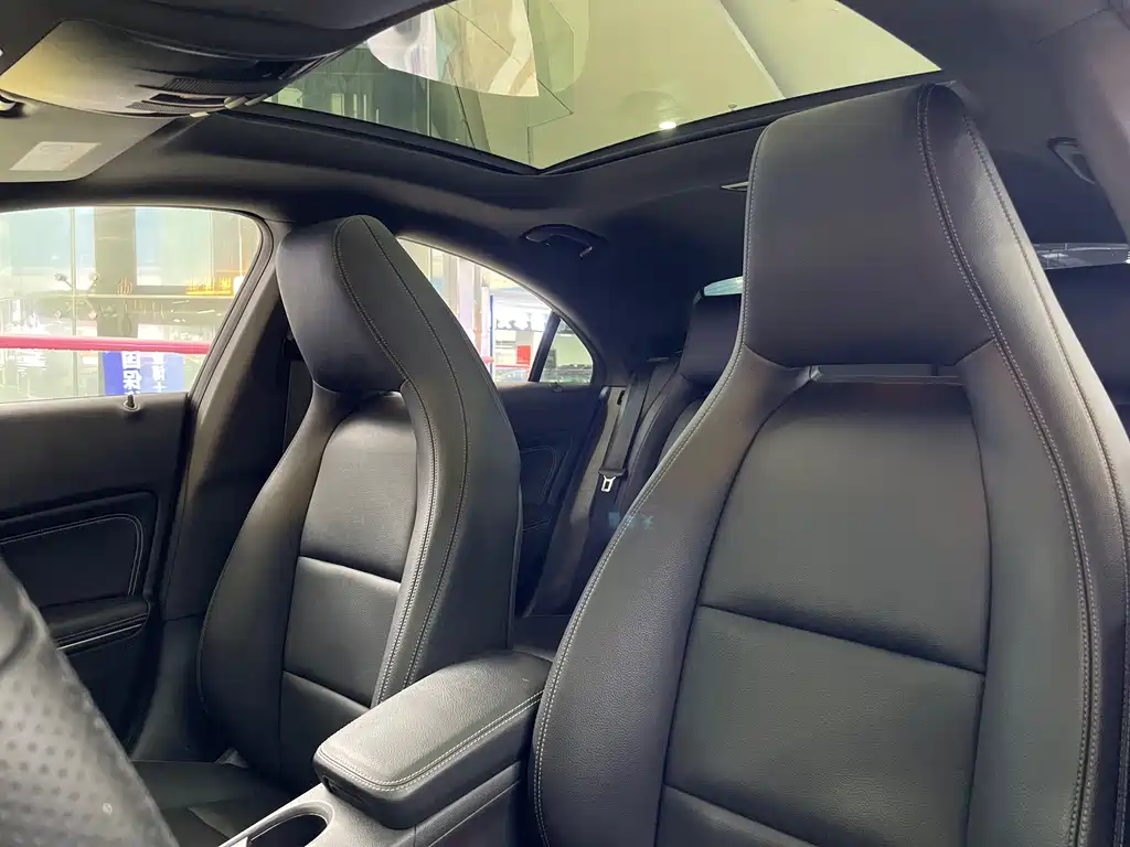 Mercedes-Benz CLA (Import) — миниатюра 15