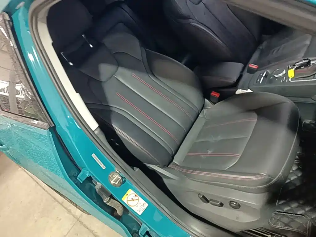 Audi Q2L — миниатюра 25
