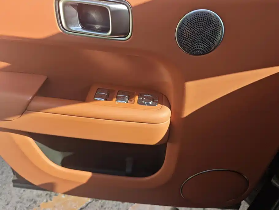 Li Auto Li L8 — миниатюра 7