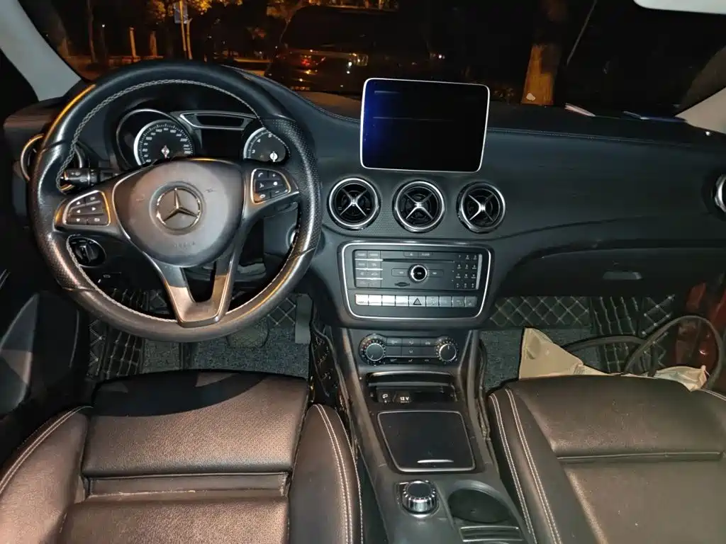 Mercedes-Benz GLA — миниатюра 5
