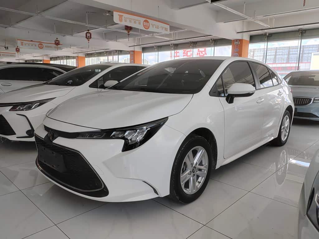 Toyota Levin 1.2 л 2022 г. Белый, пробег 29000 км
