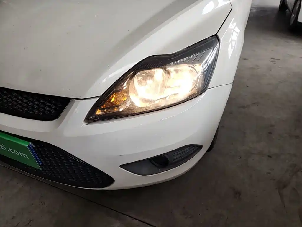 Ford Focus — миниатюра 24