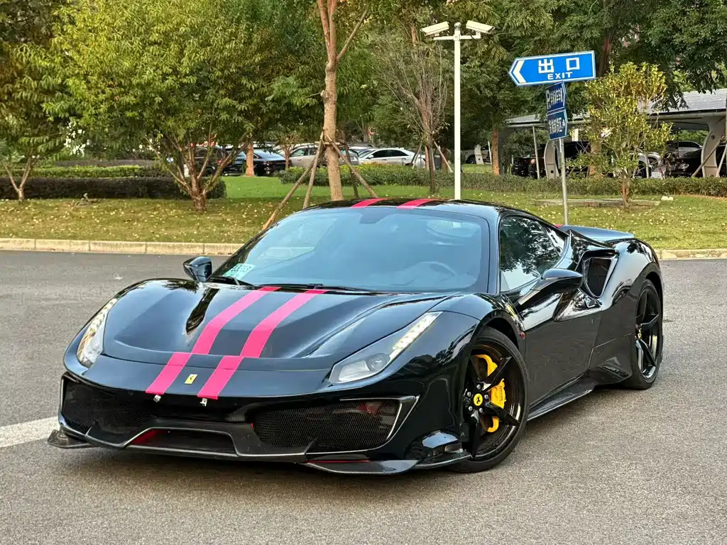 Ferrari 488