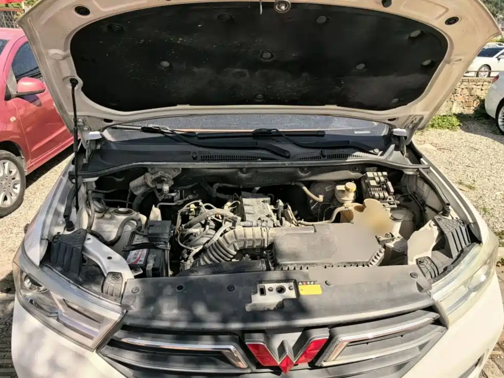 Wuling Hongguang — миниатюра 20