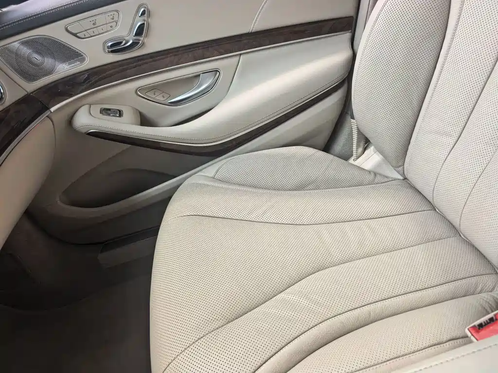 Mercedes-Benz S-Class — миниатюра 8