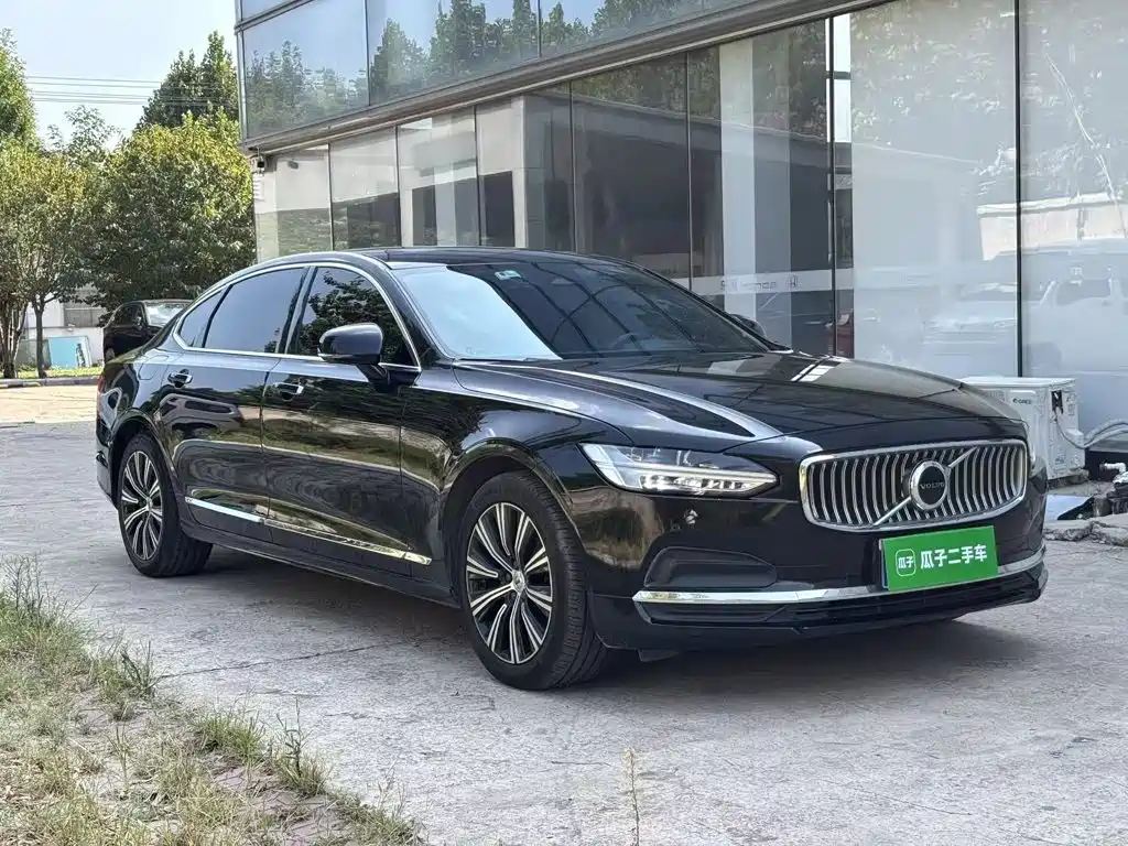 Volvo S90 — миниатюра 4
