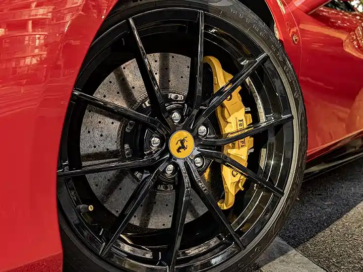 Ferrari 488 — миниатюра 8