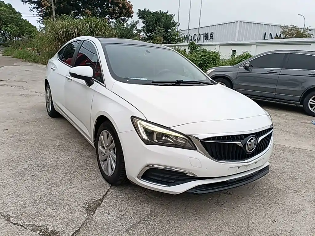 Buick Verano — миниатюра 4